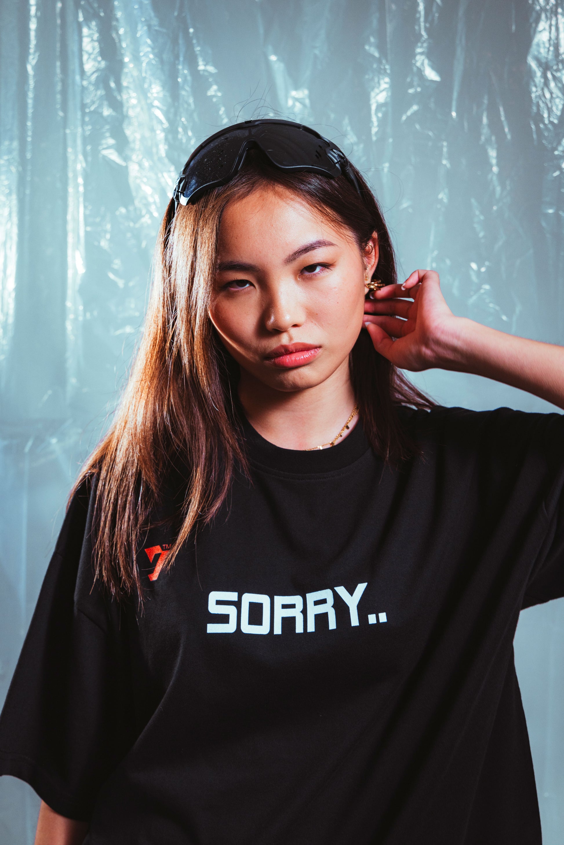 NO GUESTLIST OVERSIZED TEE