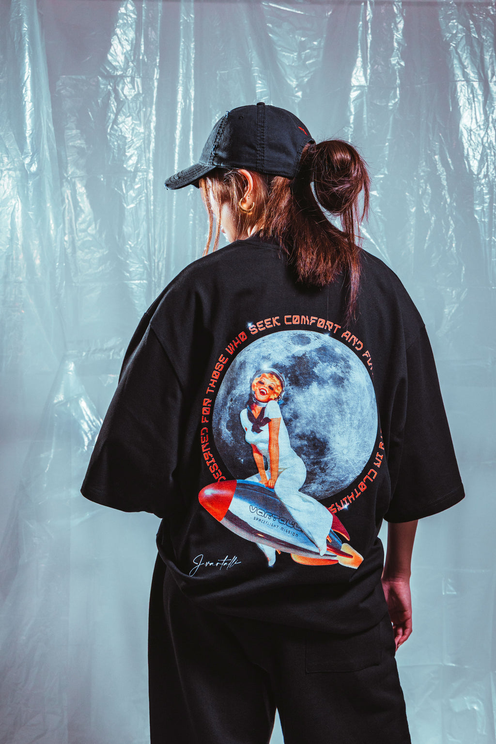 SPACEFLIGHT MOCK NECK TEE